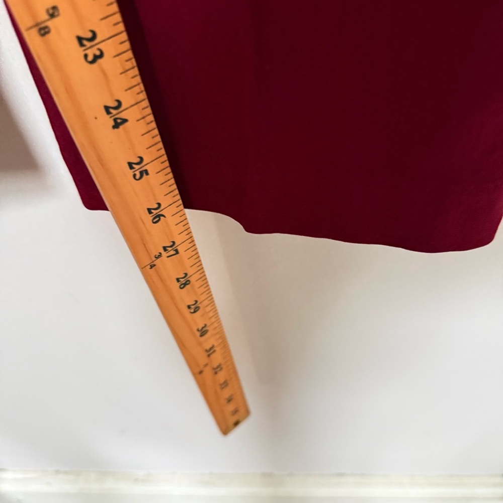 Elegant Burgundy Straight Leg Stretch Trousers Pants size 4P - Picture 7 of 13